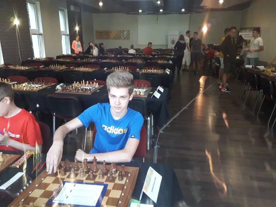 Ekstraliga Juniorów: Polonia Votum remisuje w III rundzie