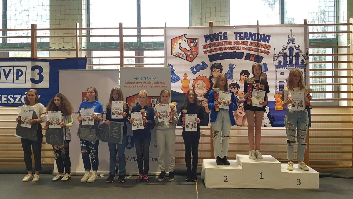 Wiktoria Janikowska blisko medalu Mistrzostw Polski Juniorów w Szachach Błyskawicznych!