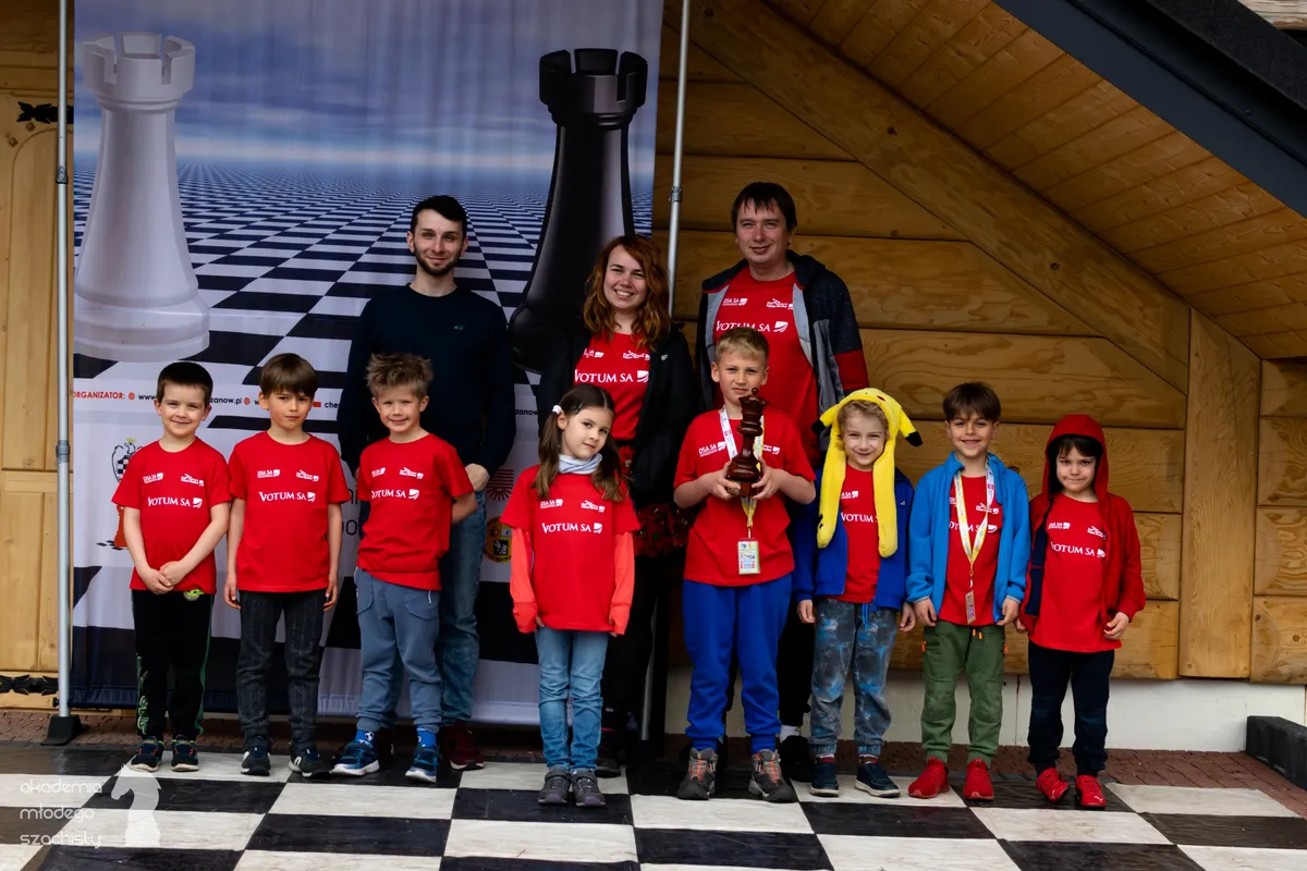 Mistrzostwa Polski juniorów do lat 6 7 w Poroninie na półmetku