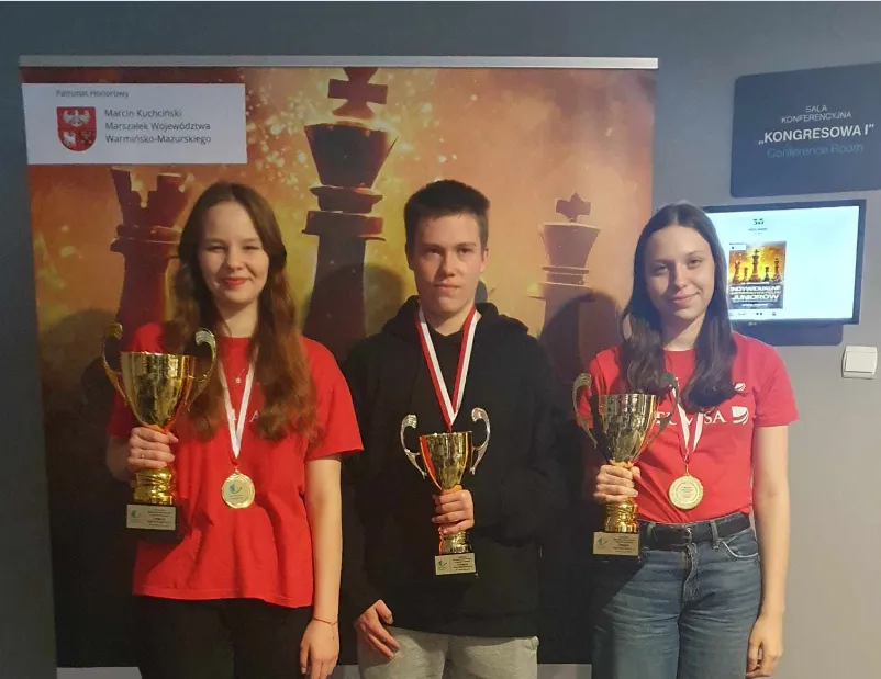 3 medale Polonistów na MPJ 16-18!