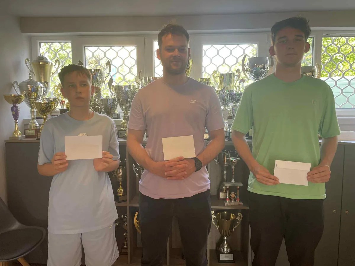 CZERWCOWY TYSIAK dla PILZAKA